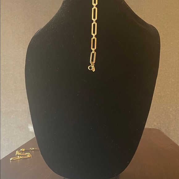 Monet 37” Elegant Gold Chain Necklace - Picture 2 of 2